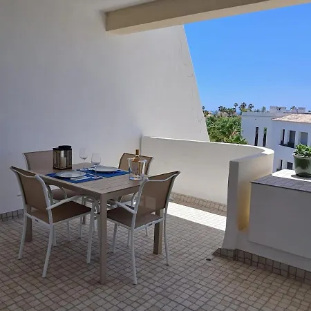 Mar A Vista - Magnolia Mar